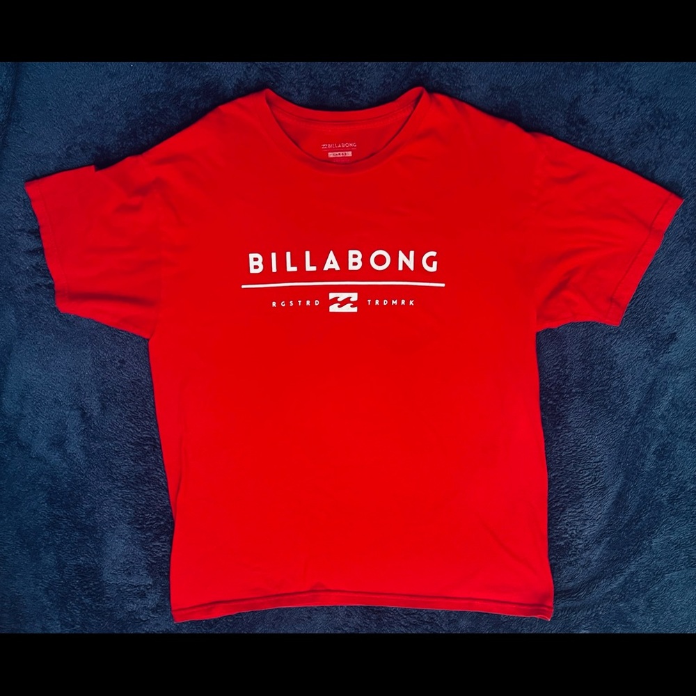 Billabong T-Shirt- Large